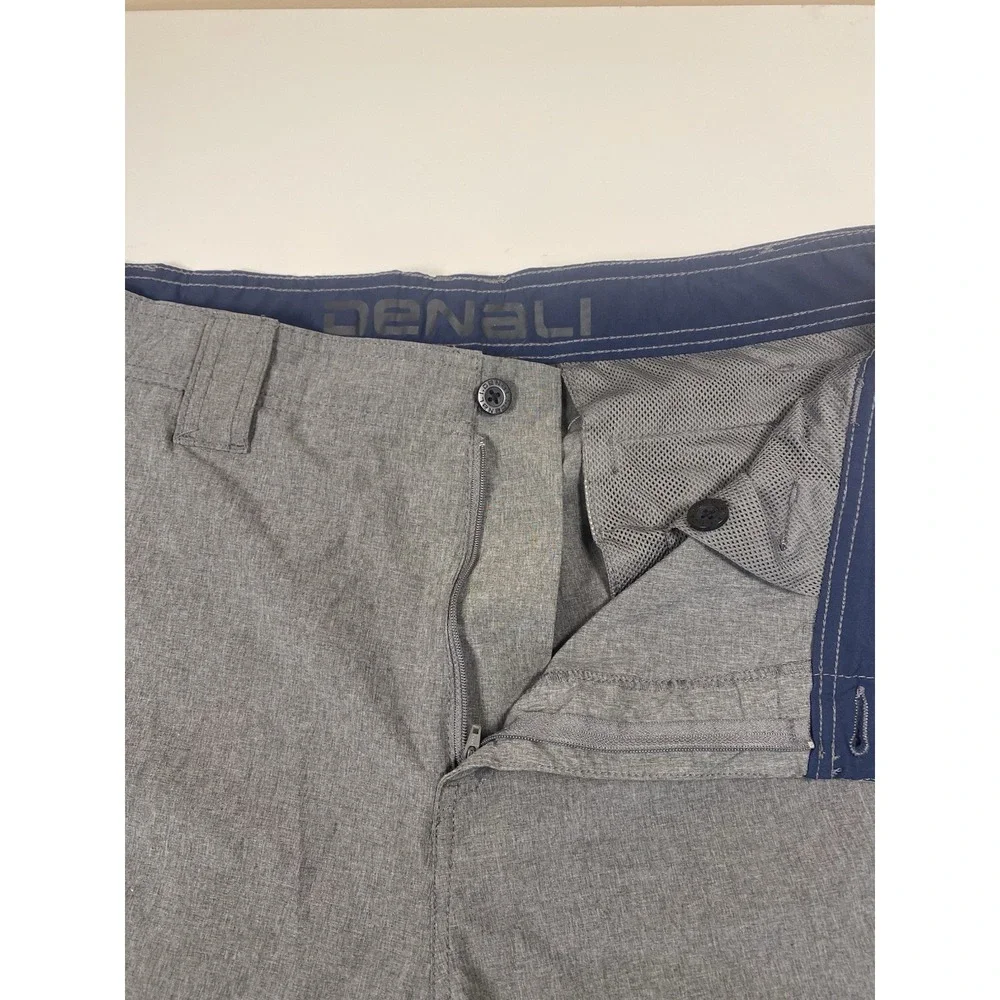 Denali Mens 38 Outdoor Hiking Walking Cargo Casual Shorts Heather Grey